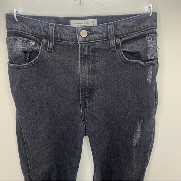 Abercrombie & Fitch Black The 90’s Straight Ultra High Rise Distressed Jeans 25 - Picture 2 of 7